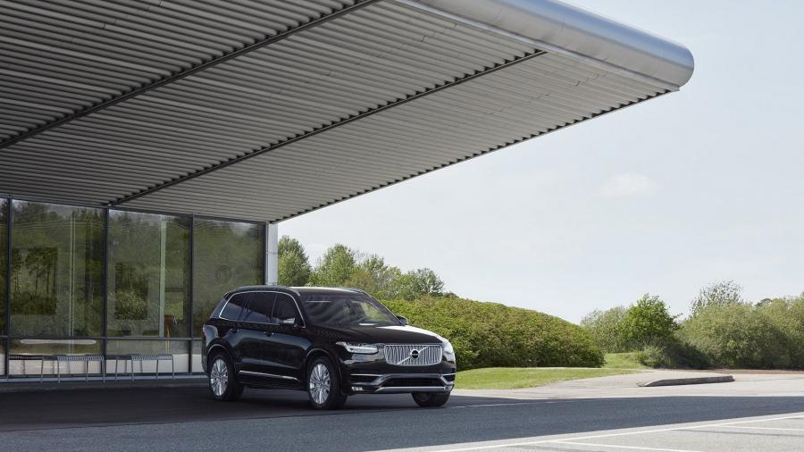  Volvo XC90 Armoured 2019 года  (фото 3 из 11)